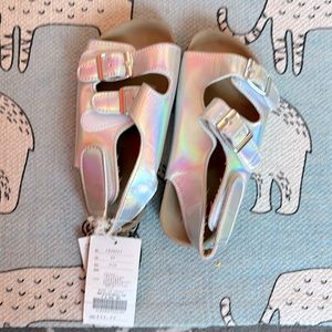 Ampersand girls slippers, brand new, size 12